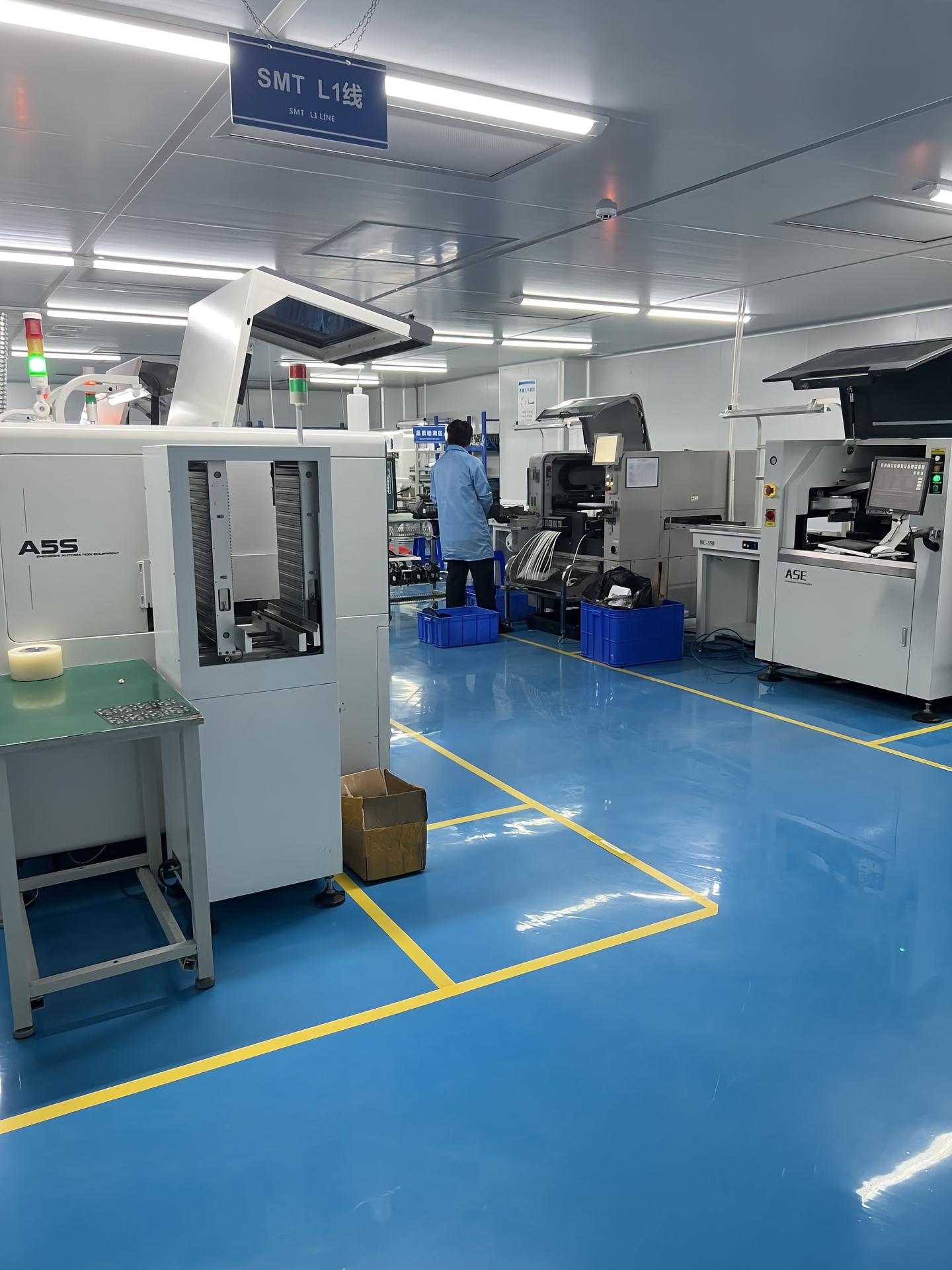 TOPXINYU PCB team in Huaqiangbei